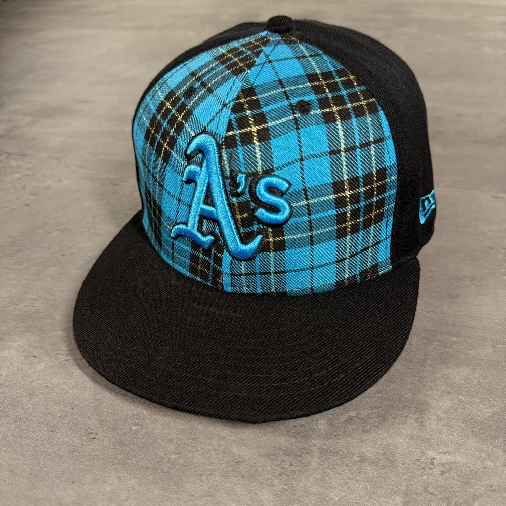 New Era Oakland Athletics Mens 7 1/4 Blue Black Plaid 59FIFTY Fitted Hat MLB Cap